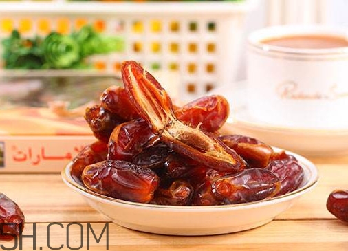 椰棗是蜜餞嗎？鮮椰棗與加工過的椰棗有什么區(qū)別