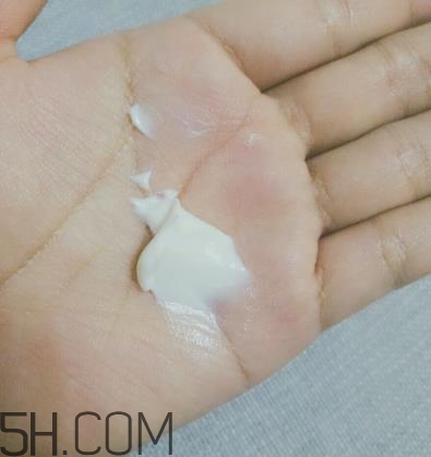 深海四十噚面霜哪里買？深海四十噚面霜含激素嗎？
