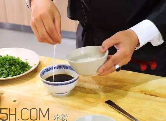 水淀粉是什么東西？水淀粉和淀粉有什么區(qū)別