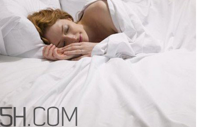 睡眠不好的危害有哪些？晚上如何快速入睡？