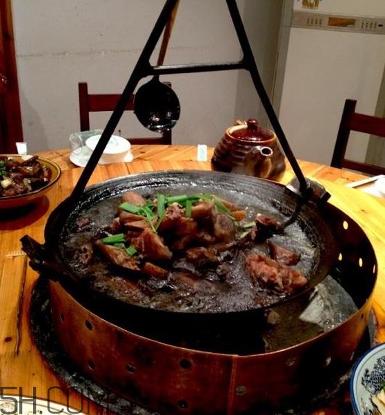 吊鍋是哪里的特色菜？吊鍋是什么菜系？