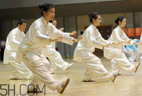 八段錦是誰創(chuàng)立的？八段錦什么時(shí)候練最好