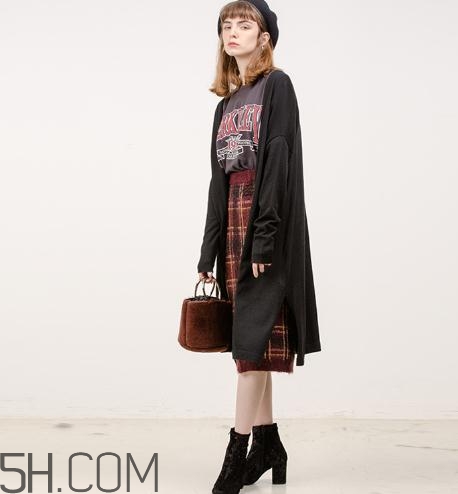 moussy的衣服怎么樣？moussy的外套很大嗎？