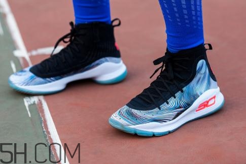 under armour curry 4實(shí)戰(zhàn)測(cè)評(píng)怎么樣？