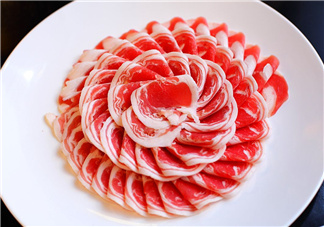 涮羊肉哪個(gè)部位最好吃？涮羊肉都有什么菜？