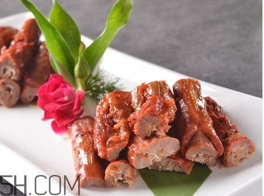 絕味鴨脖加盟費多少？絕味鴨脖是統(tǒng)一配貨嗎
