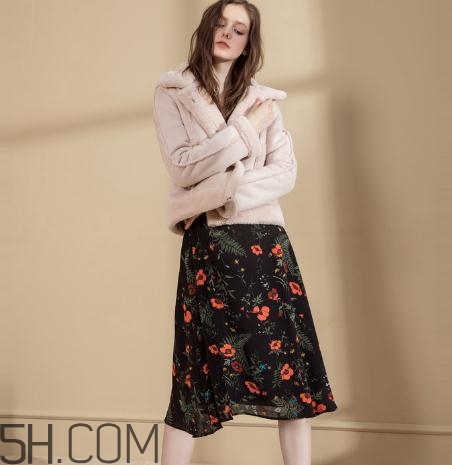 皮毛一體掉毛怎么辦？皮毛一體的衣服怎么清洗？