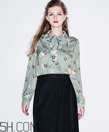 曼婭奴屬于幾線牌子？曼婭奴的衣服什么檔次？