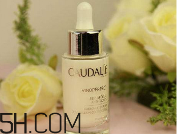 cpb水磨精華怎么用最好？精華油和精華液的區(qū)別