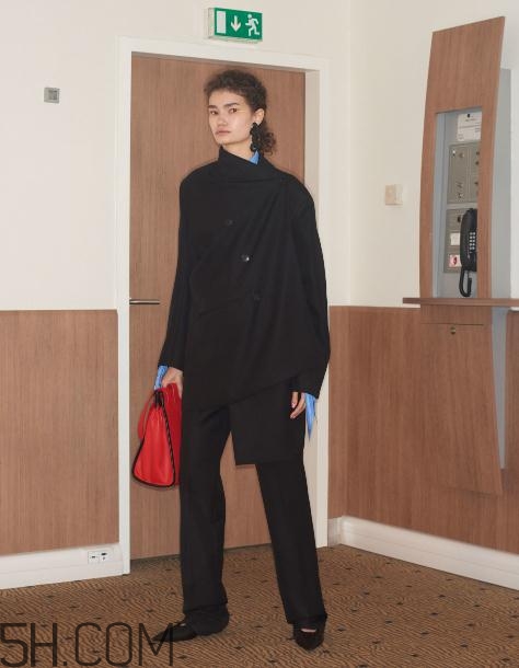 balenciaga巴黎世家2018度假系列怎么樣_好看嗎？
