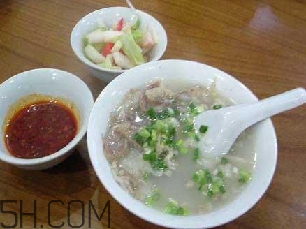 羊肉湯不能和什么一起吃？羊肉湯上火嗎