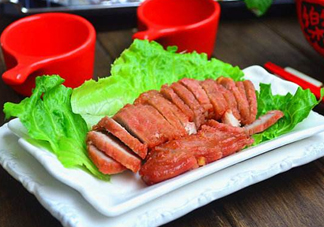 為什么叉燒是紅的？用微波爐如何做叉燒肉