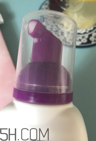 絲塔芙泡沫潔面乳怎么用？泡沫潔面乳用法