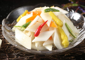 塑料瓶可以泡酸蘿卜嗎？泡蘿卜需要多少水和白醋