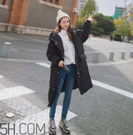 羽絨服越輕越好嗎？羽絨服越厚越好嗎？