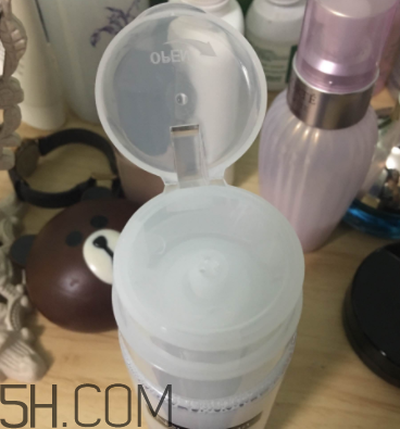 露得清卸妝水好用嗎？露得清卸妝水怎么樣？