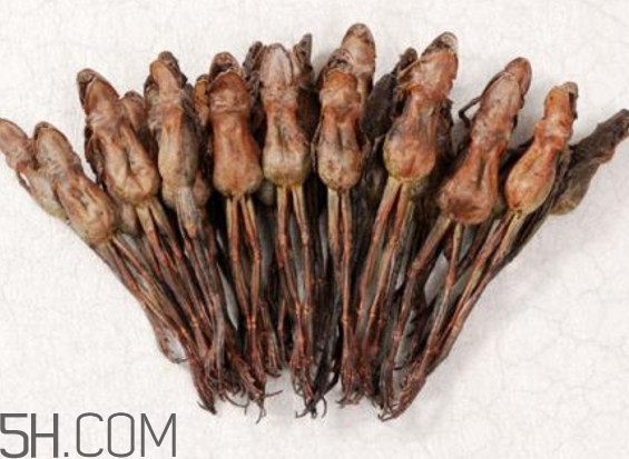 林蛙怎么處理內臟？林蛙怎么做好吃
