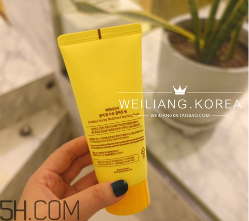 為什么洗臉要用洗面奶？洗面奶的基本使用方法