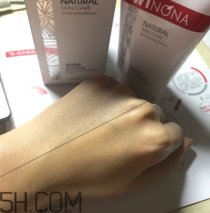 薇諾娜保濕霜怎么用？薇諾娜保濕霜使用心得