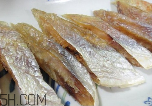 買的咸魚是生的還是熟的？買咸魚怎么挑選