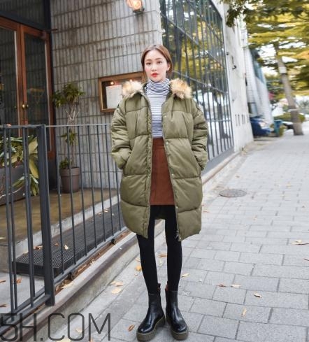 綠色羽絨服怎么搭配？綠色羽絨服搭配圖片