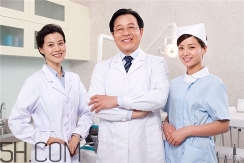 牙周炎能喝酒嗎？牙周炎能抽煙嗎？