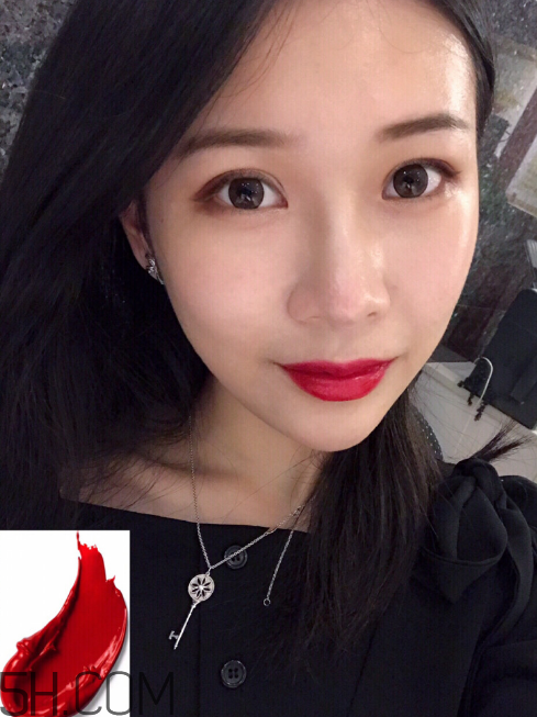 雅詩蘭黛口紅350好看嗎？雅詩蘭黛370口紅好看嗎？