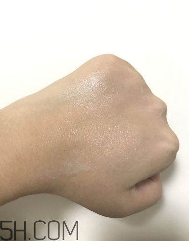 玉澤身體乳小孩能用嗎？玉澤身體乳有激素嗎？