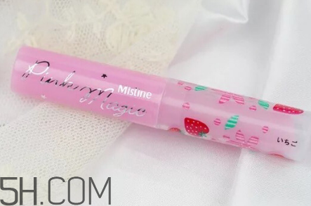 變色潤唇膏什么牌子好？變色唇膏怎么洗掉？