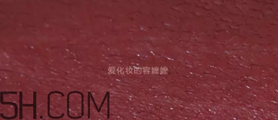 伊蒂之屋瓷光金管口紅怎么樣？愛(ài)麗小屋金管口紅好看嗎