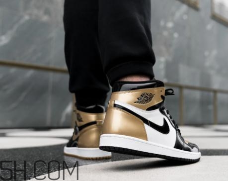 air jordan 1 top3黑金鴛鴦配色上腳效果好看嗎？