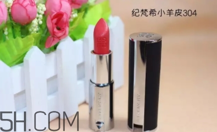 迪奧888和紀(jì)梵希304一樣嗎？迪奧888和紀(jì)梵希304試色對(duì)比
