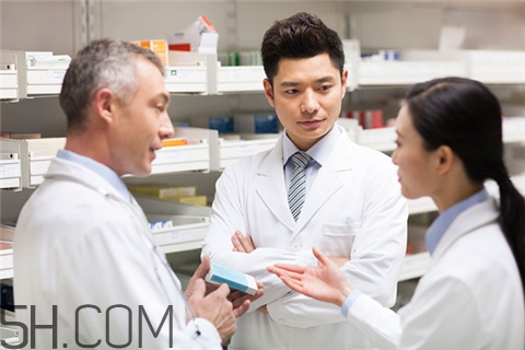 抑郁癥怎么自我調(diào)節(jié) 抑郁癥怎么得的？