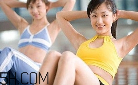 腰椎不舒服怎么辦？怎么預(yù)防腰椎間盤突出？