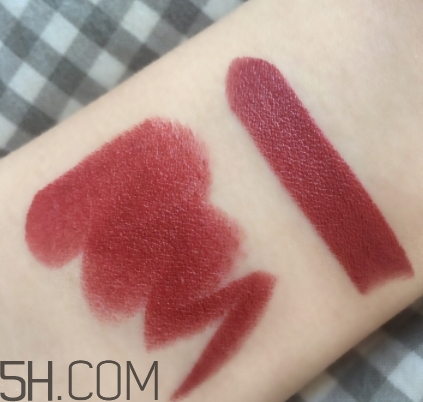 nars mona是啞光嗎？nars mona干不干？