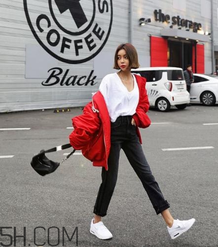 紅色棉襖怎么搭配？紅色棉服搭配圖片