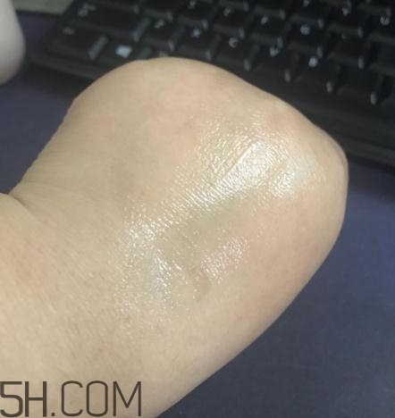 春紀(jì)新彈力嬌嫩菁華乳多少錢？春紀(jì)新彈力嬌嫩菁華乳專柜價(jià)格