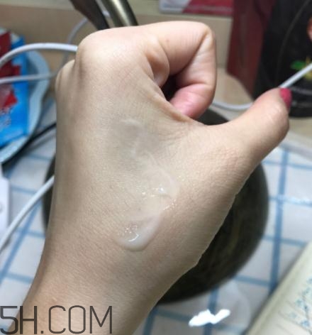 春紀新彈力嬌嫩菁華乳好用嗎？春紀新彈力嬌嫩菁華乳評測