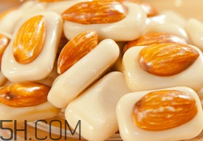 冬天容易長(zhǎng)胖嗎？是冬天容易長(zhǎng)胖還是夏天容易長(zhǎng)胖？