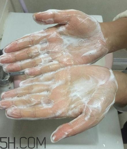 春紀(jì)咖啡清膚潔面乳好用嗎？春紀(jì)咖啡清膚潔面乳評(píng)測(cè)