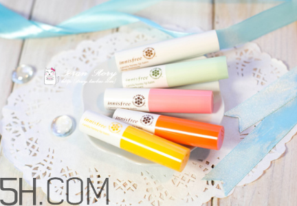 悅詩風(fēng)吟潤唇膏好用嗎？孩子要不要用潤唇膏？