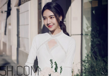 口紅到底應(yīng)該怎么涂？吻唇妝具體畫(huà)法