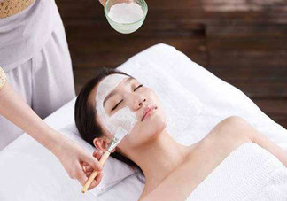 牛奶護(hù)膚有什么竅門(mén)？牛奶護(hù)膚的竅門(mén)有哪些？