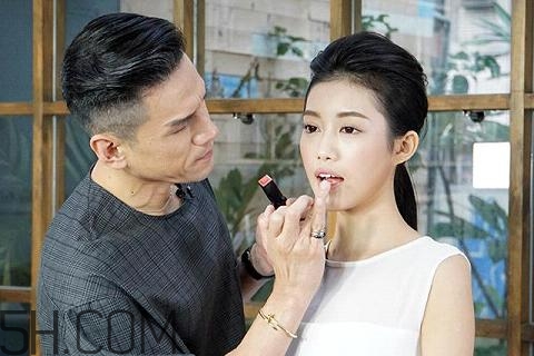 反咬唇妝是什么樣的？染唇妝和咬唇妝的區(qū)別