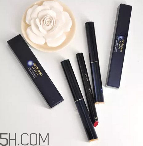 涂口紅前用bb打底可以嗎？最近比較火的口紅品牌有哪些？