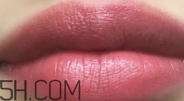mac brick o la試色 mac brick o la是什么顏色？