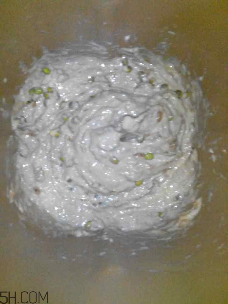 綠豆糕和香蕉能一起吃嗎？吃了綠豆糕還能吃香蕉嗎？