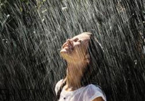 淋雨后會頭疼嗎？淋雨后頭疼怎么辦呢？