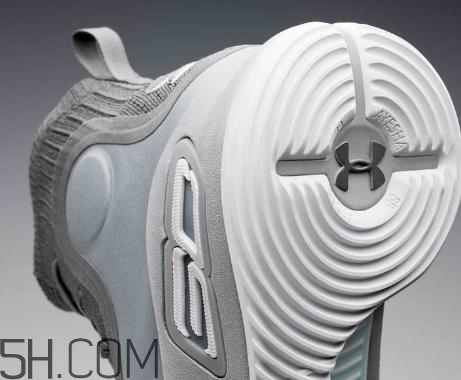 under armour curry 4 more buckets發(fā)售時(shí)間_多少錢(qián)？