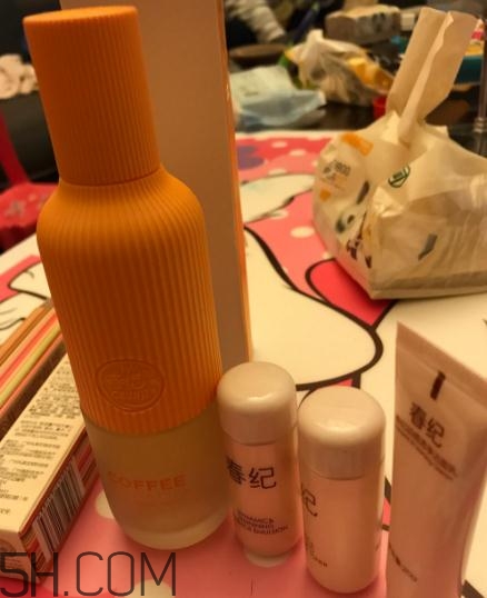 春紀(jì)咖啡煥膚菁華露好用嗎？春紀(jì)咖啡煥膚菁華露評(píng)測(cè)